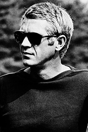 The Thomas Crown Affair Steve Mcqueen wearing Persol sunglasses 11x17 Mini Poster